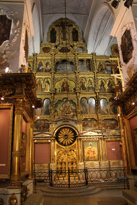 Иконостас собора Рождества Пресвятой Богородицы, ныне Устюженский краеведческий музей